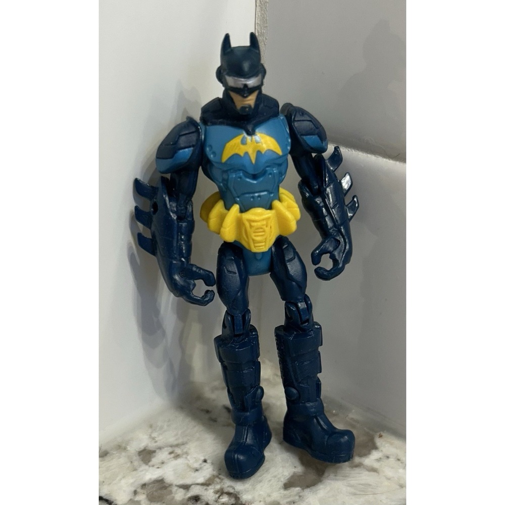 MATTEL 2013 DC‎ BATMAN UNLIMITED SHOCK SHARC 4'' ACTION FIGURE